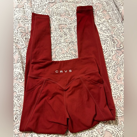 Curves and Combatboots Pocket Leggings - Picture 2 of 3